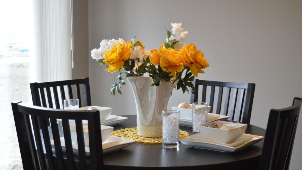 Used Dining Table Dubai